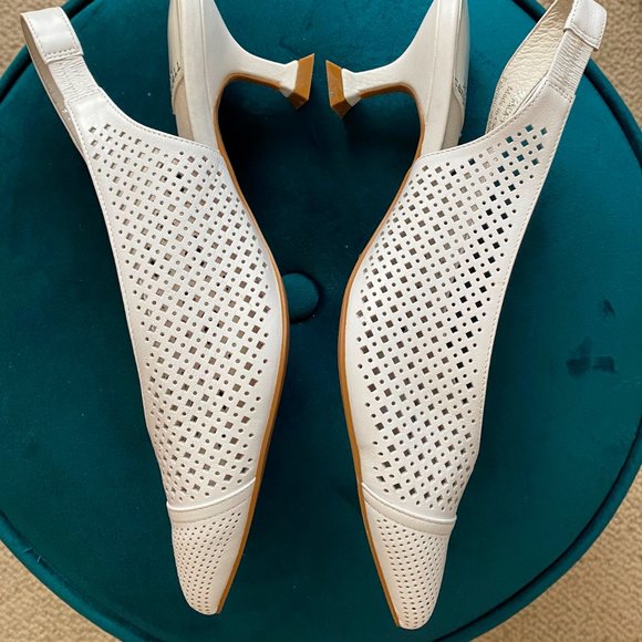 Jeffrey Campbell "Bianca" White Slingback Sculptural Heel Sz 9.5 - Picture 2 of 6